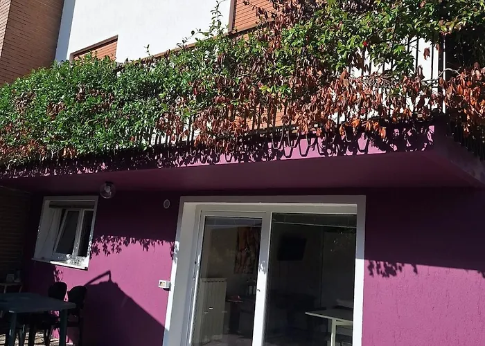 Venice Side Garden House Apartament *